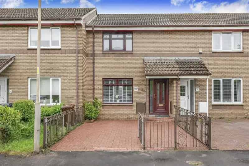 2 Bedroom Terraced House for Sale in Glasgow Garthamlock