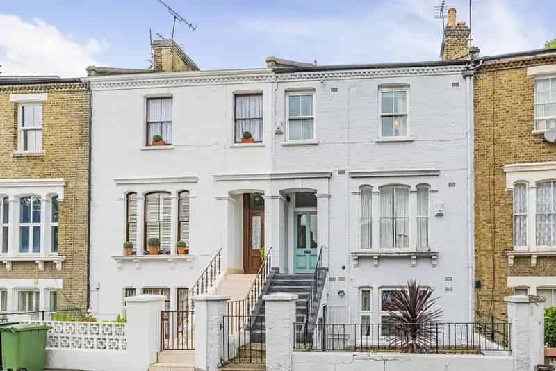 2 Double Bedroom Garden Flat West Hampstead High Specification