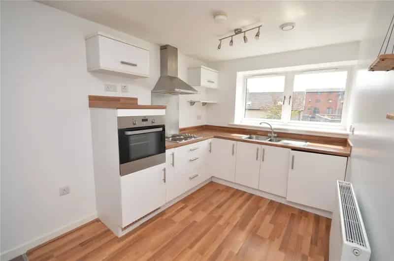 Modern 2-Bed Apartment Knostrop Quay Leeds City Centre