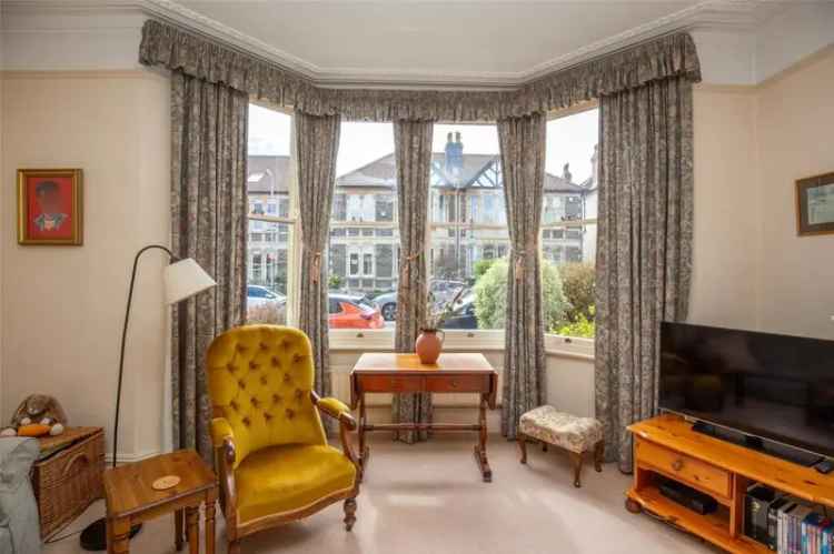 5 Bedroom Semi-Detached House for Sale