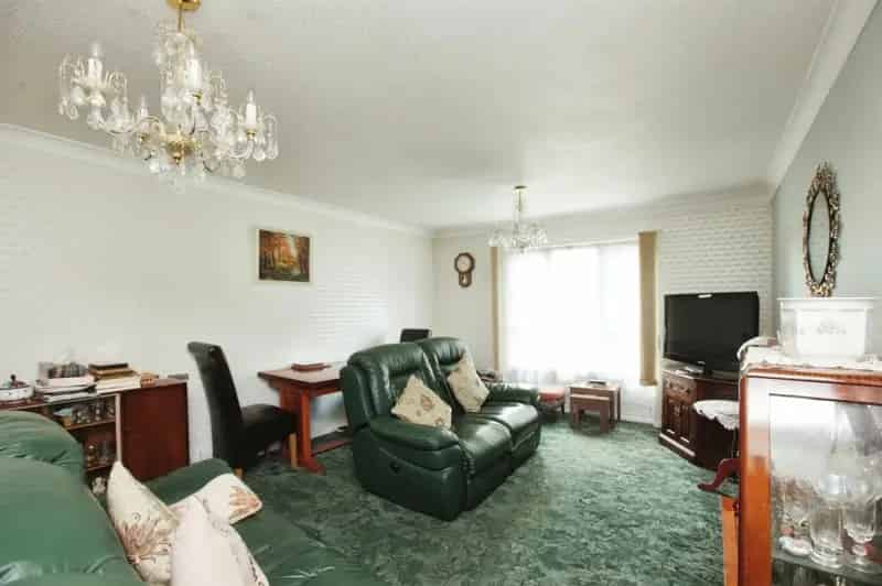 Flat For Sale , Shirburn Road, Torquay, England