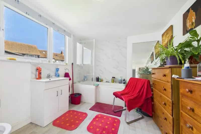 3 Bedroom Garden Flat Folkestone Town Centre