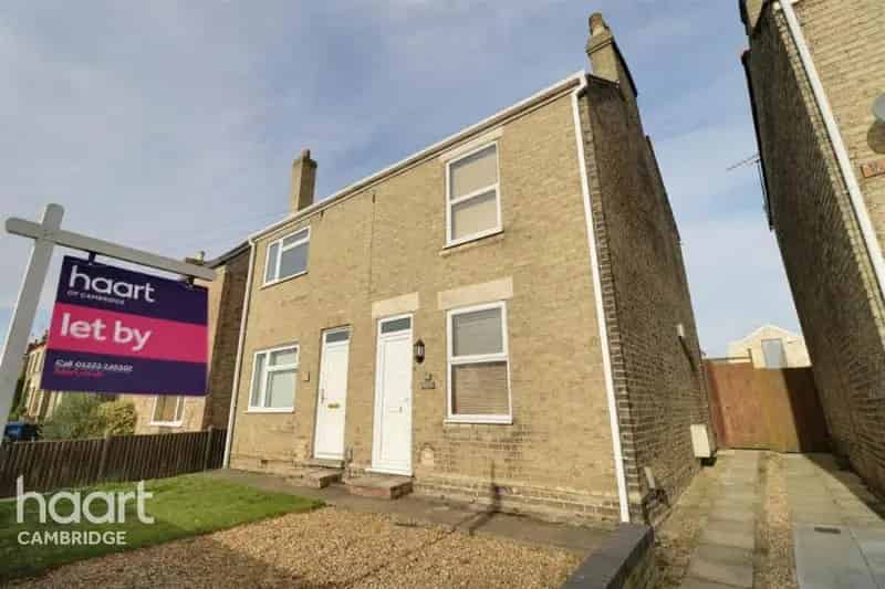 3 Bedroom Semi-Detached House to Rent Cambridge