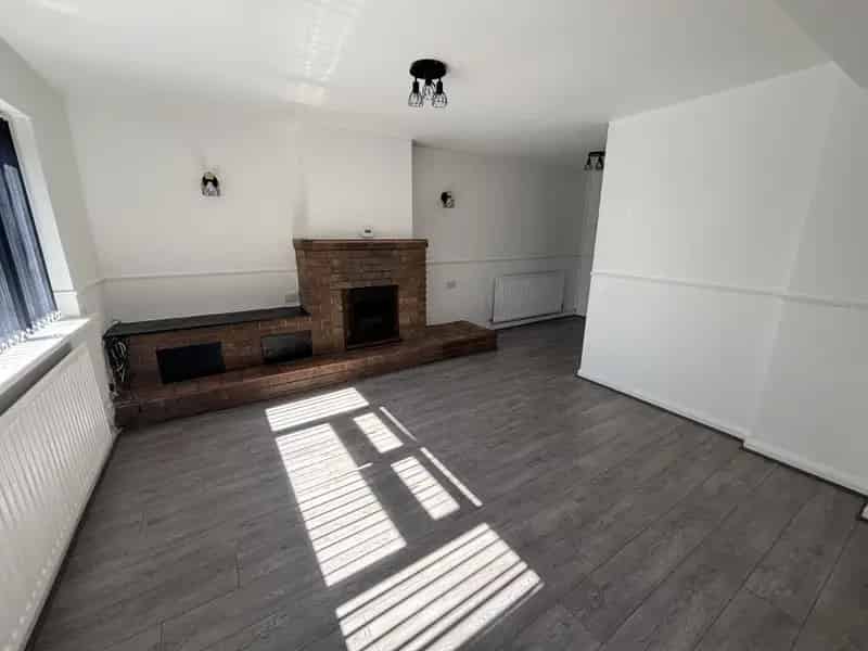 2 Bedroom House Zero Deposit Available Now