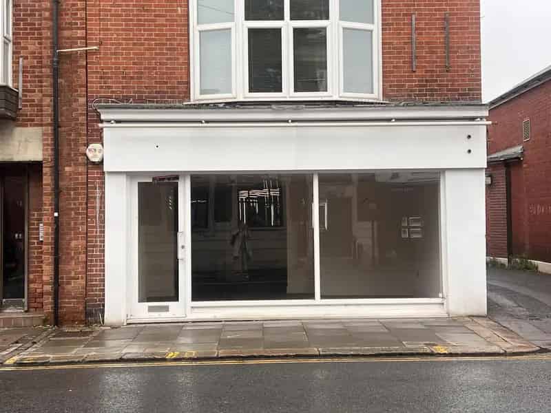 Ground Floor Retail Unit Near Market Place and Waitrose