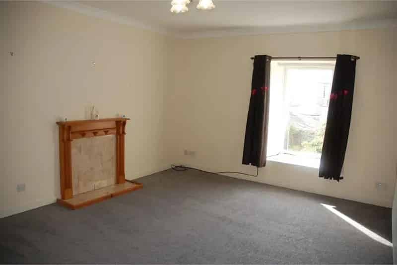 2 Bed Flat Dalbeattie - Newly Fitted Carpets & Central Location
