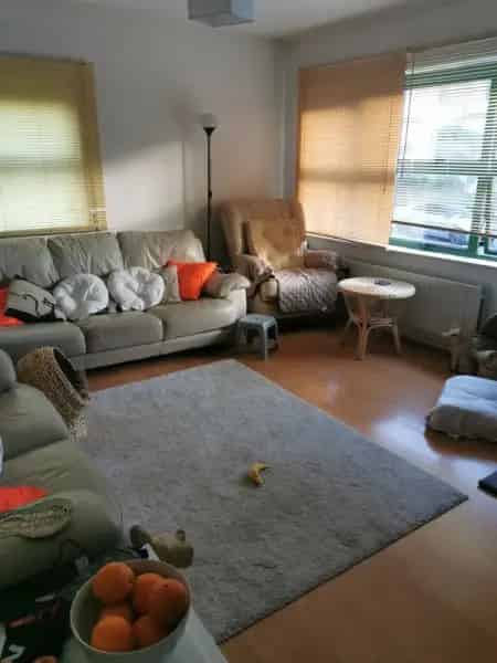 Ground Floor Maisonette near Royal Oak Station