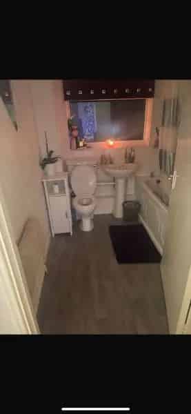 Lower Chesham Bois Large Flat Near Lakes and Schools