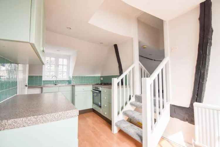 1 Bedroom Grade II Listed Maisonette for Sale Elstow