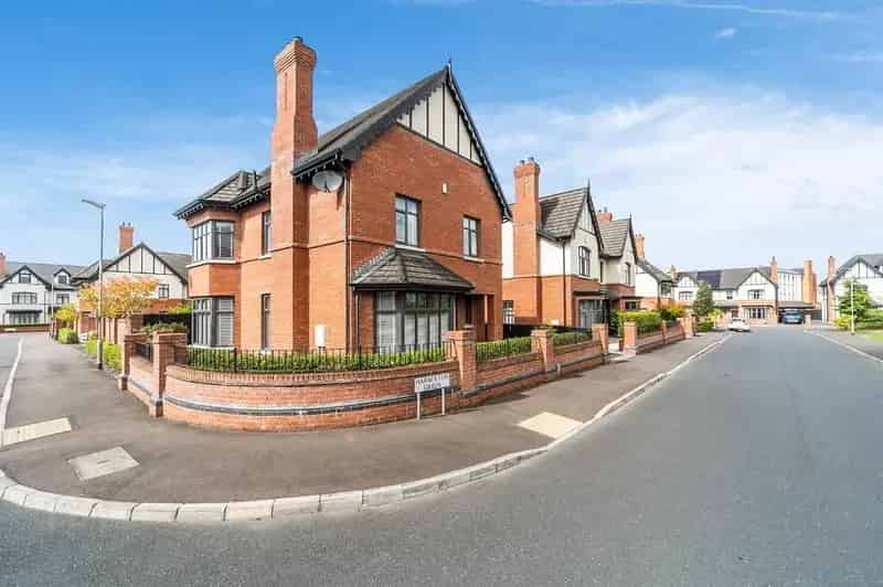 House For Sale , Belfast, Northern Ireland