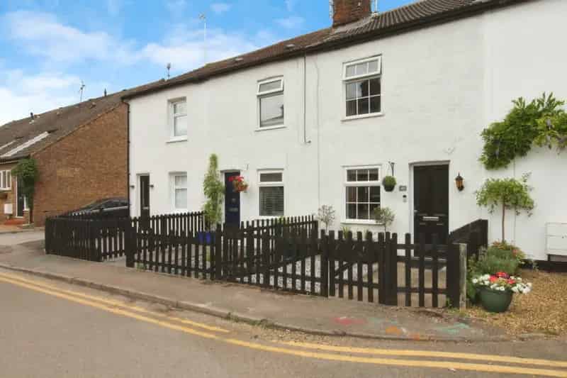 2 Bedroom House For Sale