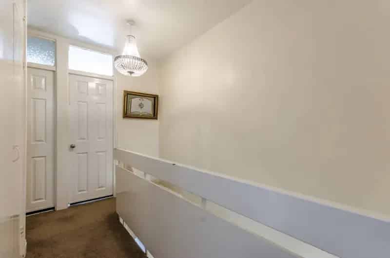 4 Bedroom Flat Near Aldgate East Station - Fully Furnished