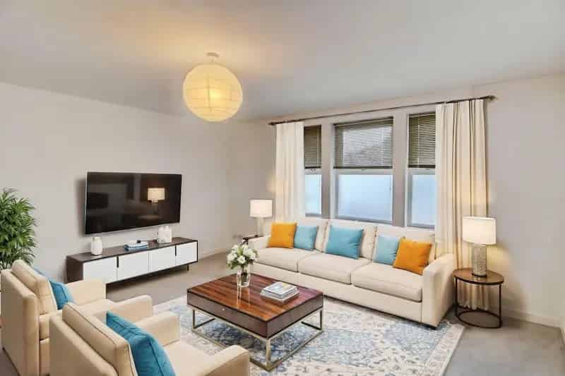 2 Double Bedroom Flat Near North Street  Leasehold