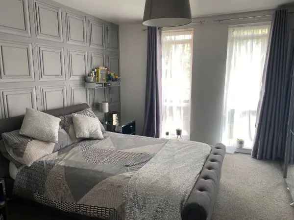 House For Rent in London, England