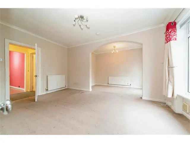 2 bedroom flat  for sale