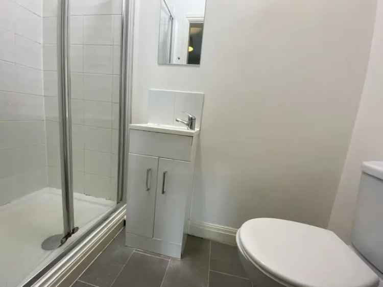 1 Bedroom Flat To Rent Available Now