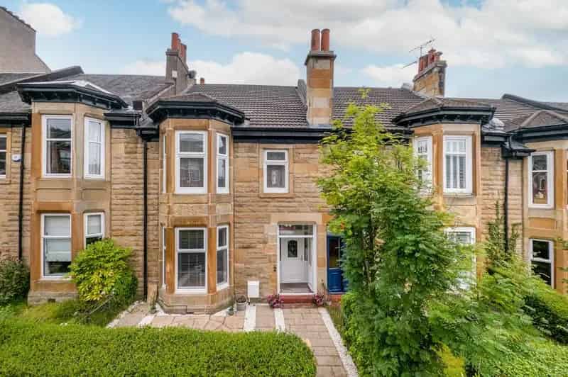 4 Bedroom Terraced House for Sale in Shawlands Glasgow