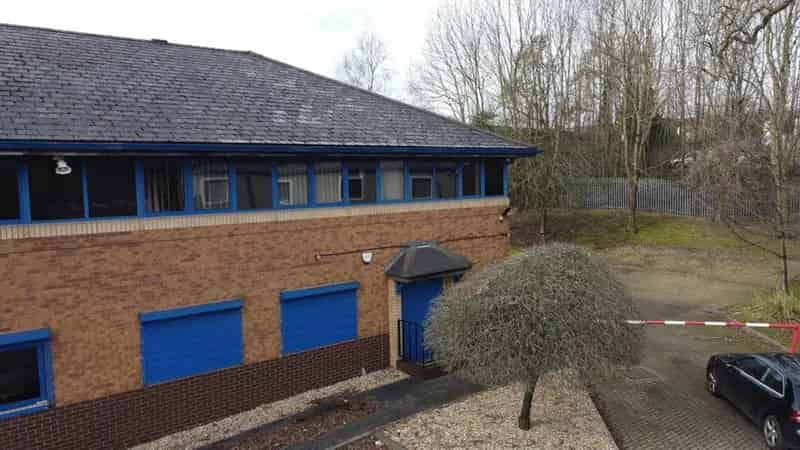 1920 sq ft Office Block with 9 Parking Spaces