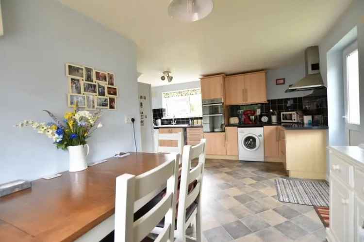 3 Bedroom End Terrace House for Sale Evesham Worcestershire