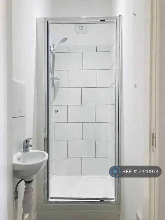 1 Bedroom House Share Moseley Village Fully Refurbished