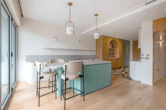 Detached house to rent in Pangbourne Avenue, London W10