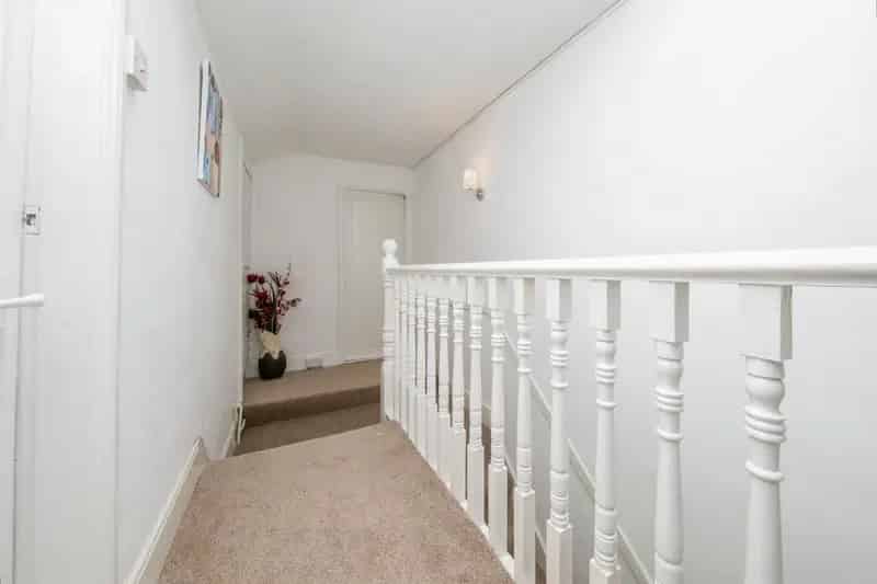 5 Bedroom House Ipswich Family Home Large Garden Driveway Parking