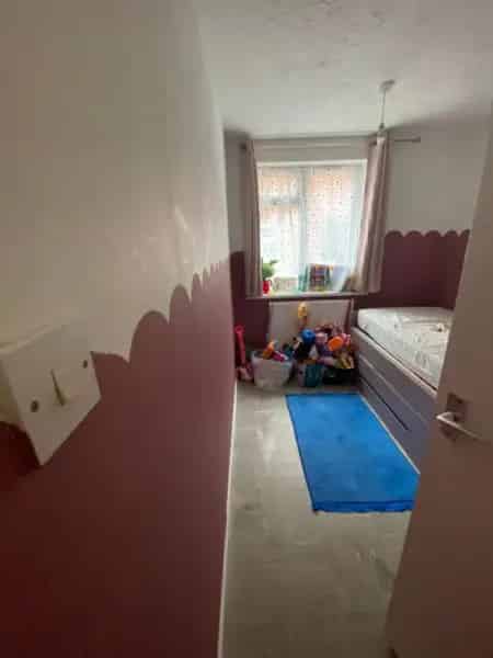 Clean Norwich Flat near Schools and Shops
