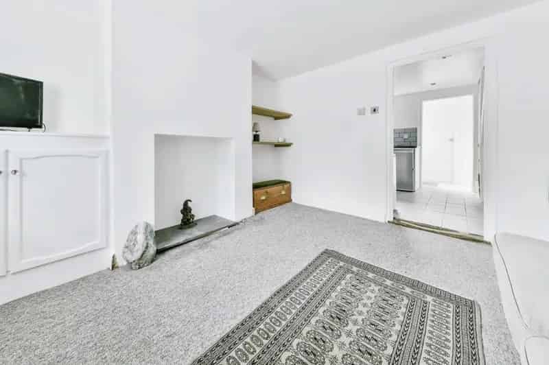 Two Bedroom Victorian Terraced House in Pirton