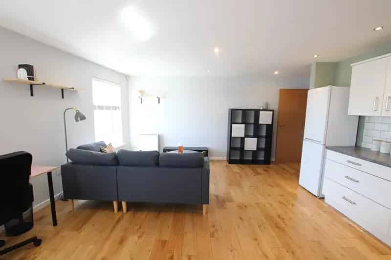 2 Bedroom Furnished Apartment To Rent The Citadel Ludgate Hill