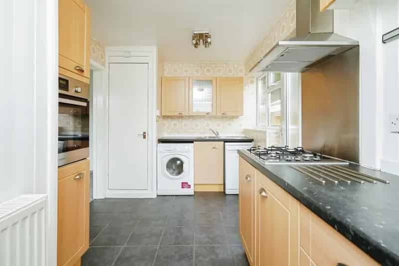 2 Bed House with Garden Driveway Garage North Abingdon