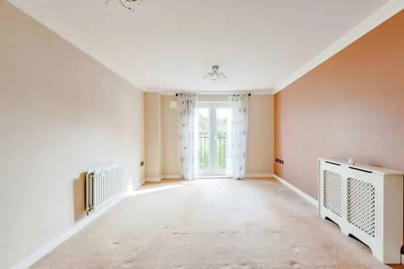 2 Double Bedroom Apartment Northgate Crawley