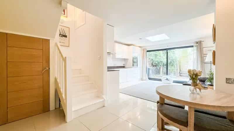 2 Bedroom Coach House Conversion Southville