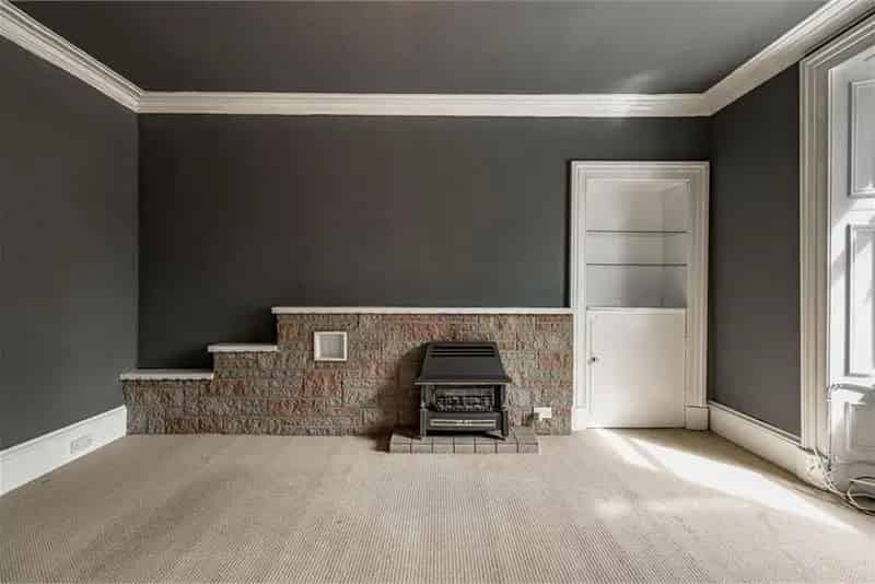 1 Bed Flat First Floor Town Centre Apartment