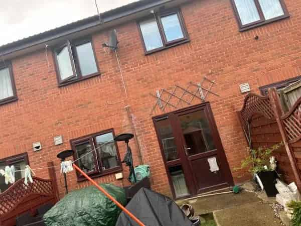 3 Bedroom House Near City Centre and Schools