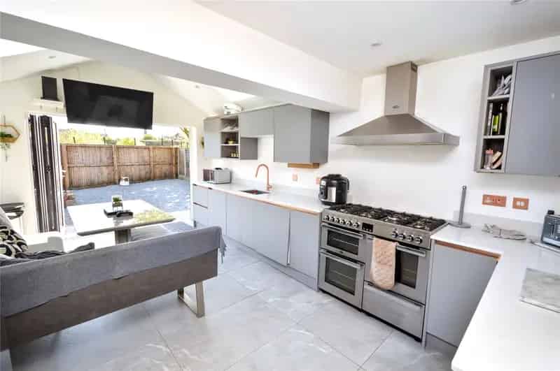 Extended 2 Bed Semi Detached House With Off Street Parking