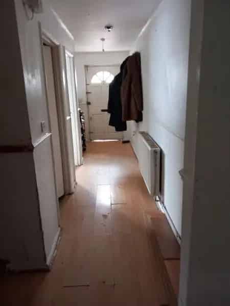 4 Bedroom House with Garden and Parking Near Amenities