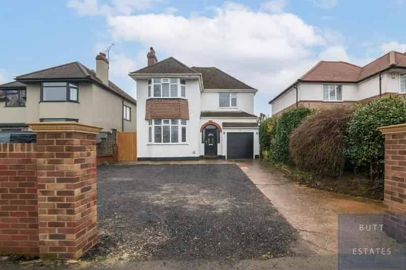 3 Bedroom Detached House for Sale