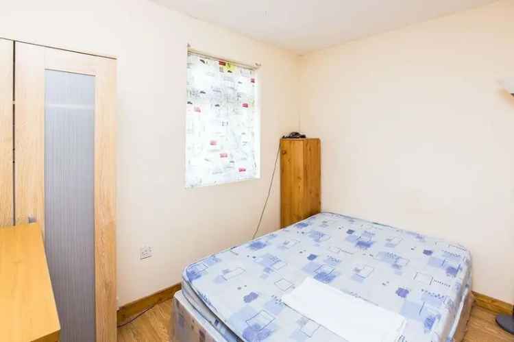 1 bedroom  Flat for sale, London, E13