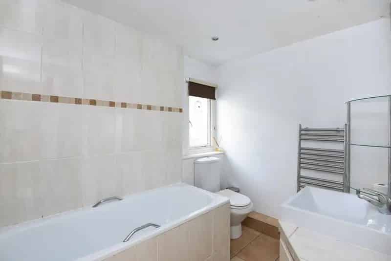 Flat For Rent , London, England