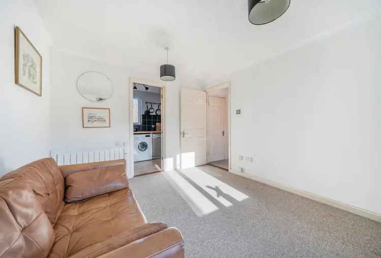 1 Bedroom Flat near Temple Meads - First-Time Buyers & Investors