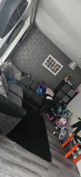 Large 2 Bed House Potential 3 Beds Garden Driveway