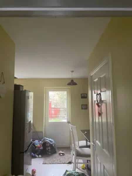 2 Bed House Near Shops and Schools