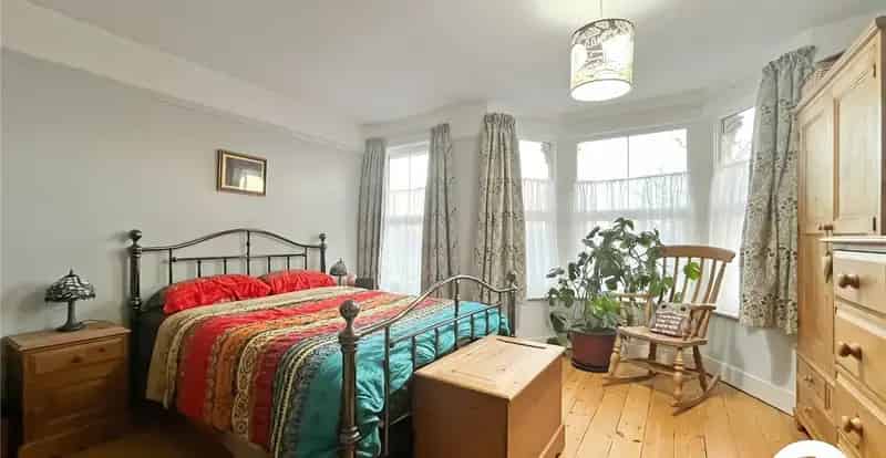 3 Bedroom Family Home For Sale