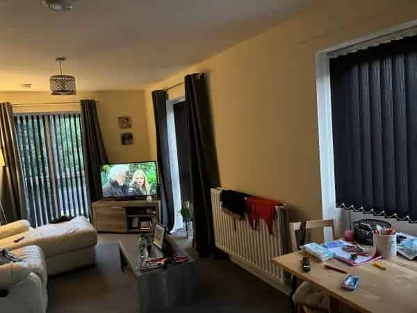 Modern 1st Floor Apartment Near Trafford Centre Eccles