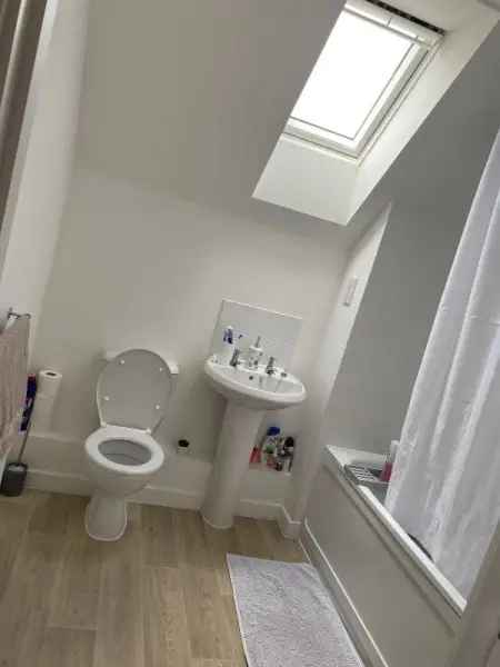 Flat For Rent in Dacorum, England