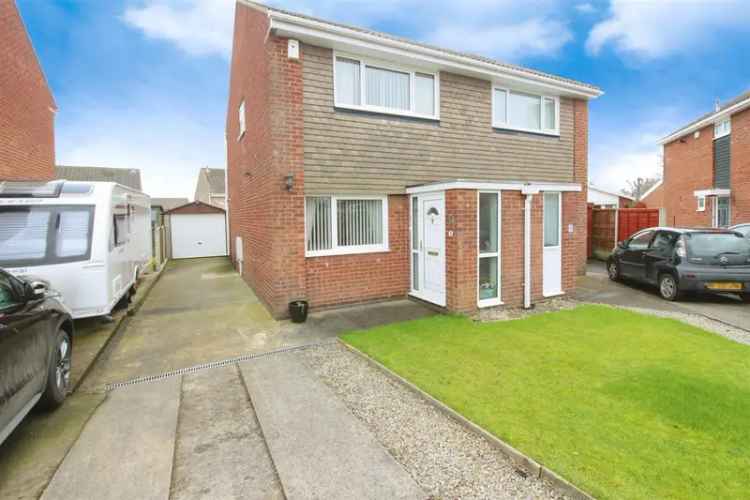 2 Bedroom Semi-Detached House To Rent