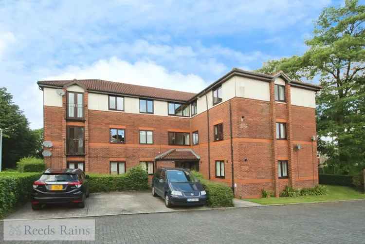 2 Bed Flat for Sale Macclesfield Cheshire SK10