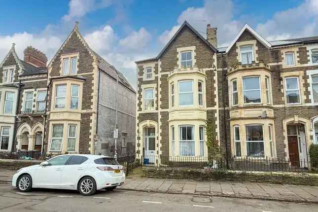 Flat for sale in Claude Road, Roath, Cardiff CF24