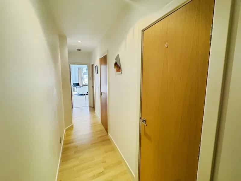 Central Leeds Studio Flat For Sale - Investment Opportunity