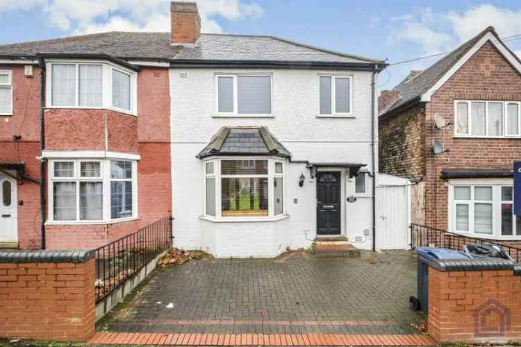 3 bedroom semi-detached house for sale